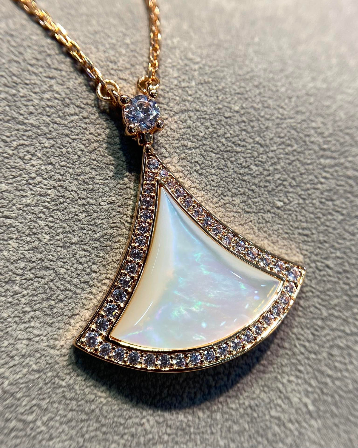 [Renovia Jewelry]DREAM MOP DIAMOND PAVED PINK GOLD NECKLACE