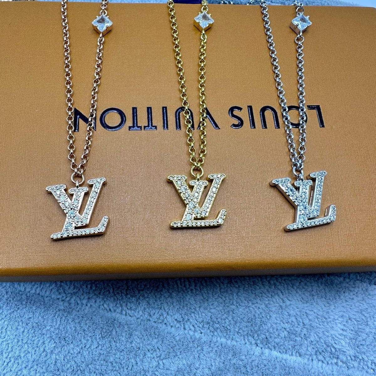 [Renovia Jewelry]FULL DIAMOND LETTER NECKLACE