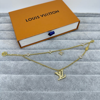 [Renovia Jewelry]FULL DIAMOND LETTER NECKLACE